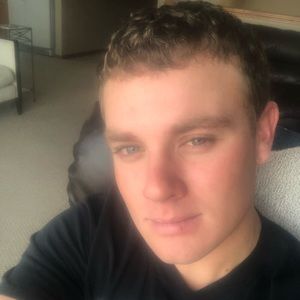 Meet your Posher, Drew